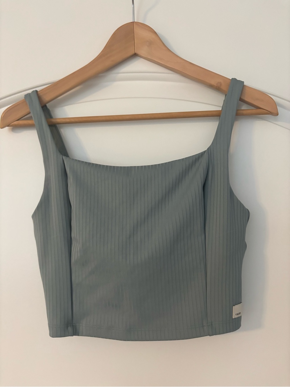Vuori Inversion Rib Support Tank — Sage Green/Mist (Size S) Missing Pads
